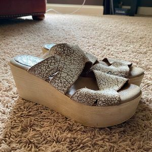 Sbicca platform wedge sandals